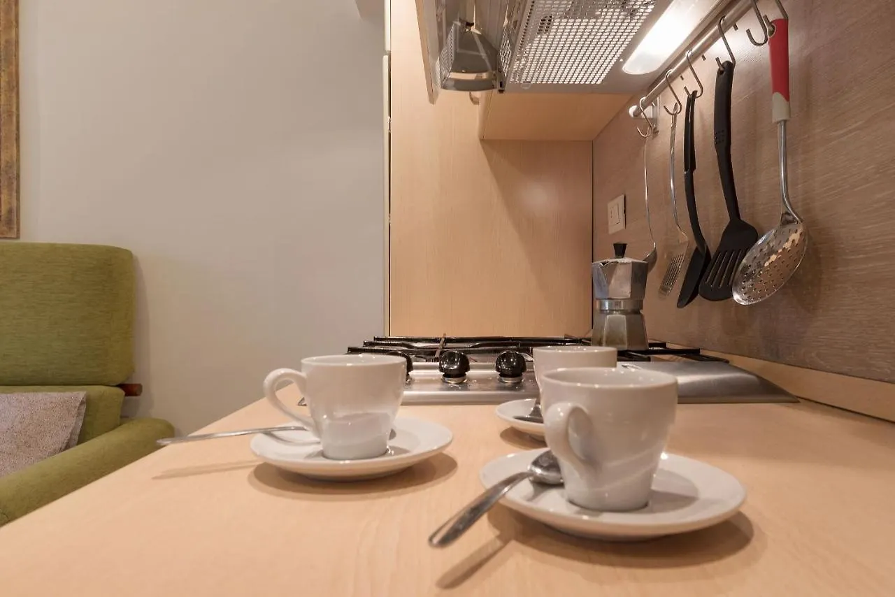 Coronari Central Apartment Rome