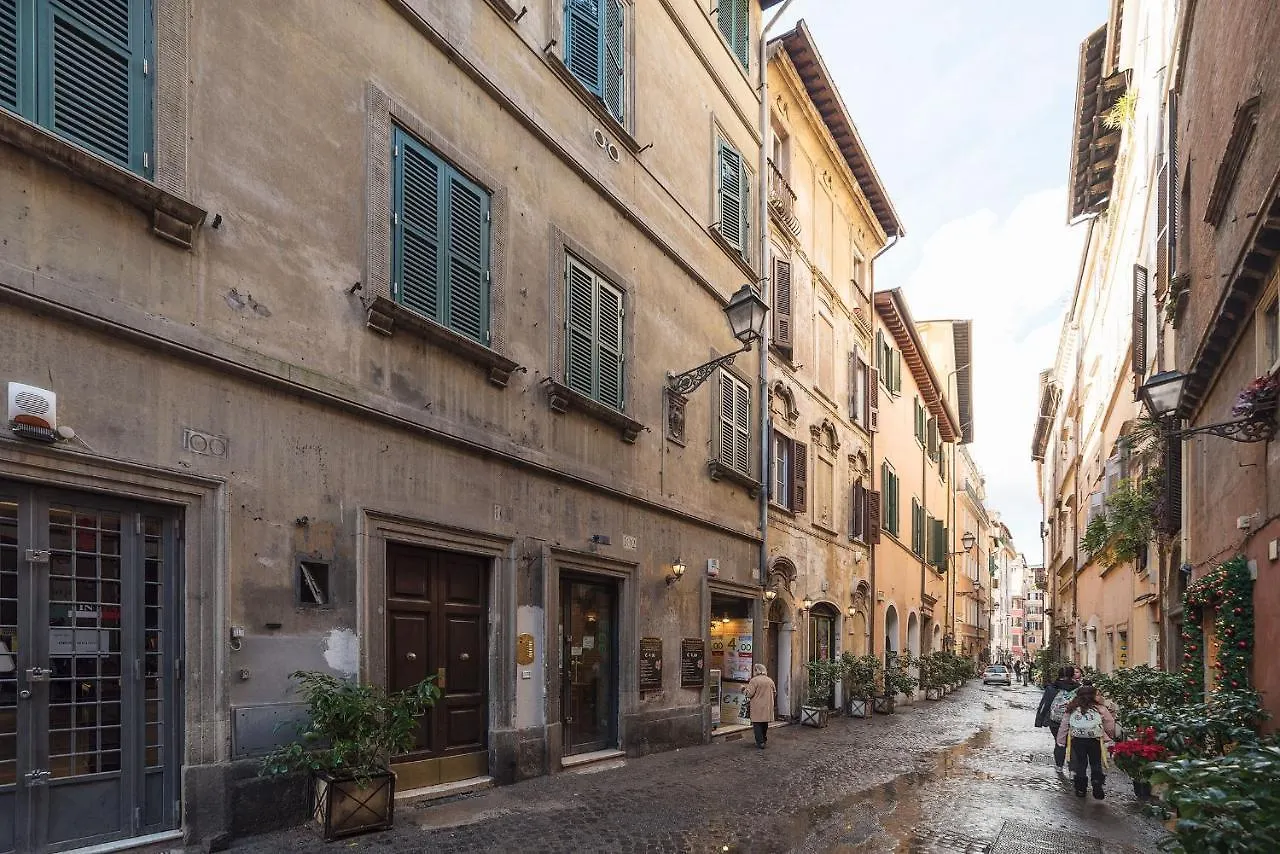Coronari Central Apartment Rome