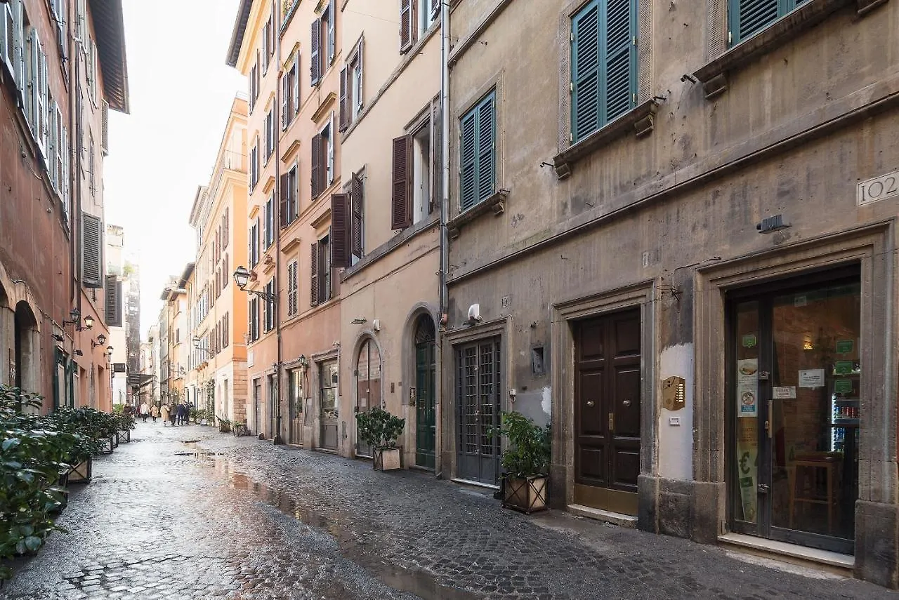 Coronari Central Apartment Rome